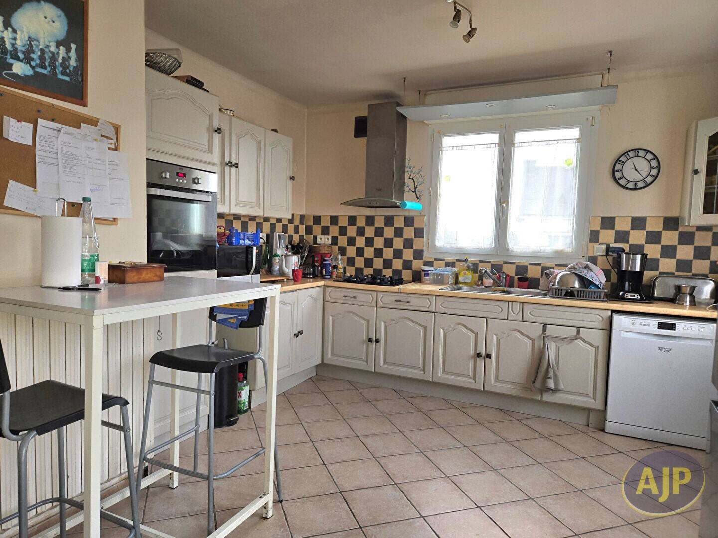 Maison à vendre, 136m², SAINT JEAN BREVELAY