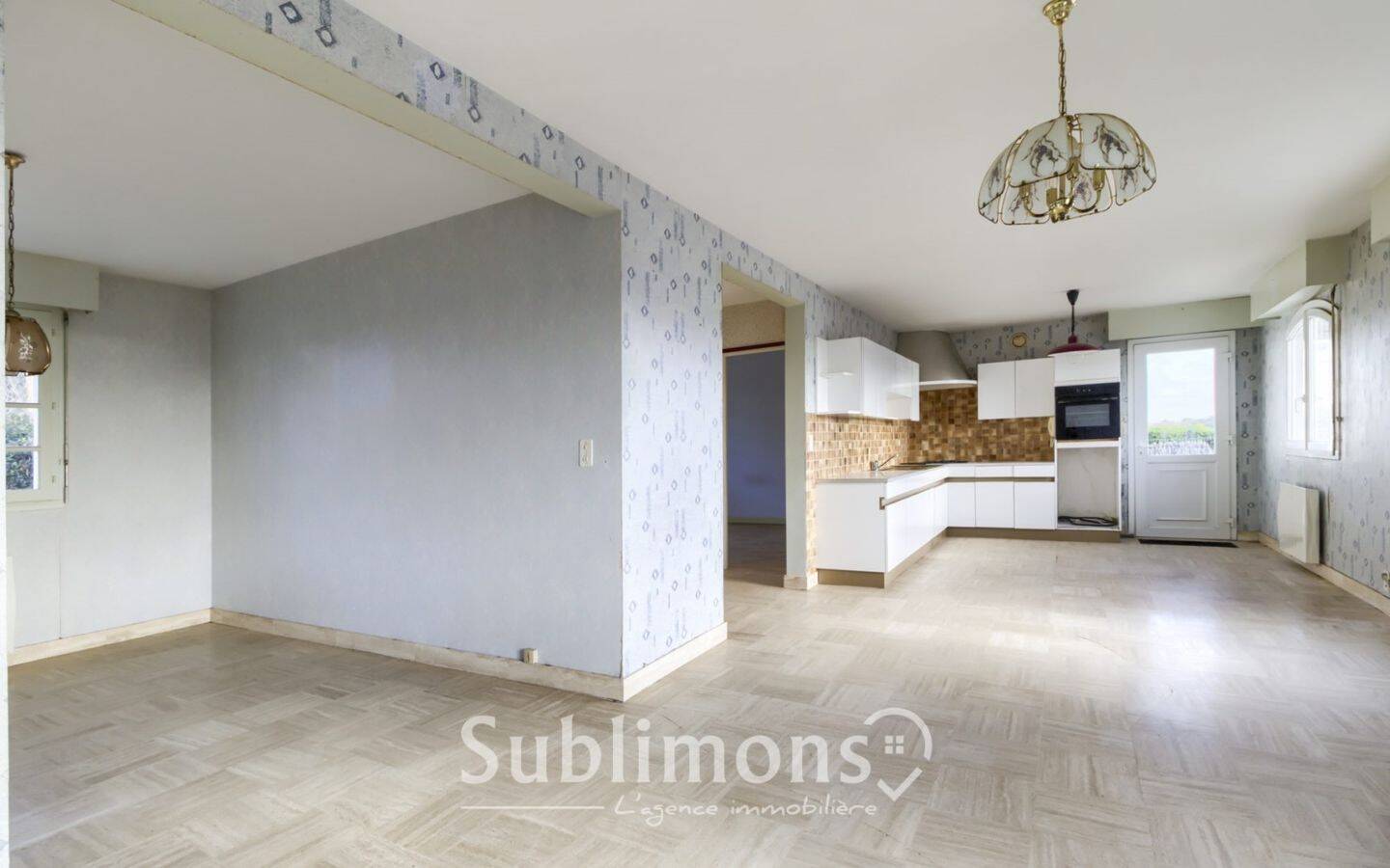 Maison à vendre, 103m², LOCOAL MENDON