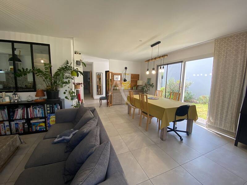 Maison à vendre, 125m², SAINT JULIEN DES LANDES