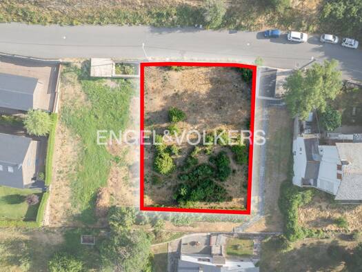 Terrain constructible à vendre 258 000 € 875 m² de terrain Palau-de-Cerdagne 66340