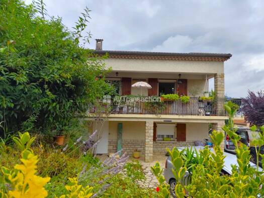 Maison à vendre 170 000 € 6 pièces 3 chambres 109 m² 1 450 m² de terrain Labã©Gude 07200