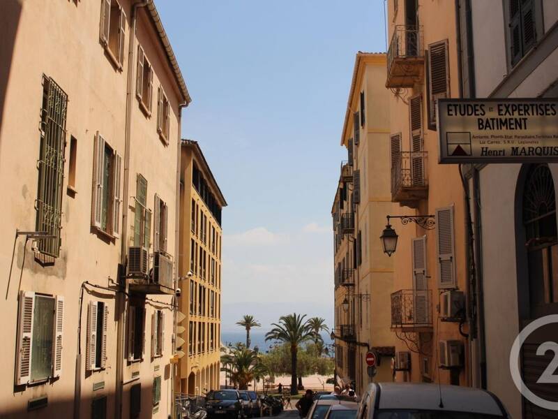Maison à louer, 110m², AJACCIO