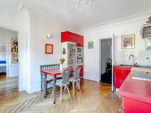 Appartement à vendre 730 000 € 4 pièces 1 chambre 70,5 m² Étage 4/6 Paris 18ème arrondissement 75018