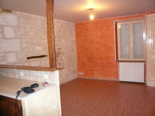 Appartement à louer 580 € 2 pièces 1 chambre 35 m² Étage 1/2 Cires-lès-Mello 60660