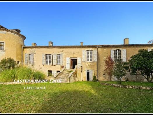 Château à vendre 675 000 € 16 pièces 4 chambres 500 m² 269 993 m² de terrain Antras 32360