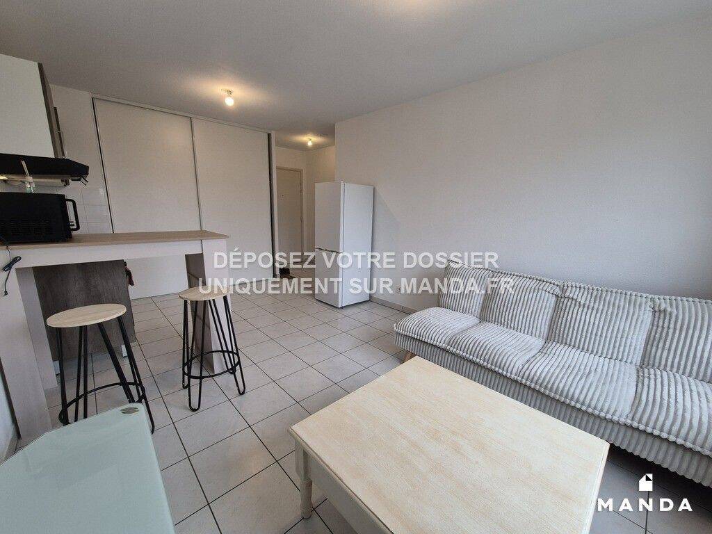 Maison à louer, 37m², VENISSIEUX