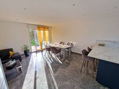 Maison à louer 1 570 € 5 pièces 3 chambres 92 m² Moret Loing et Orvanne 77250