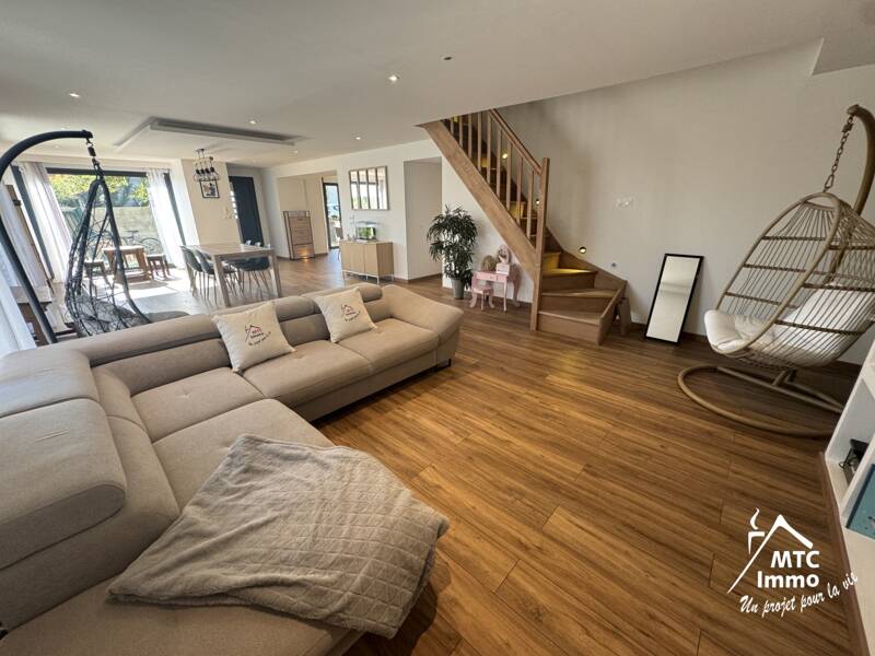 Maison à vendre, 153m², SAINT MAURICE DE GOURDANS