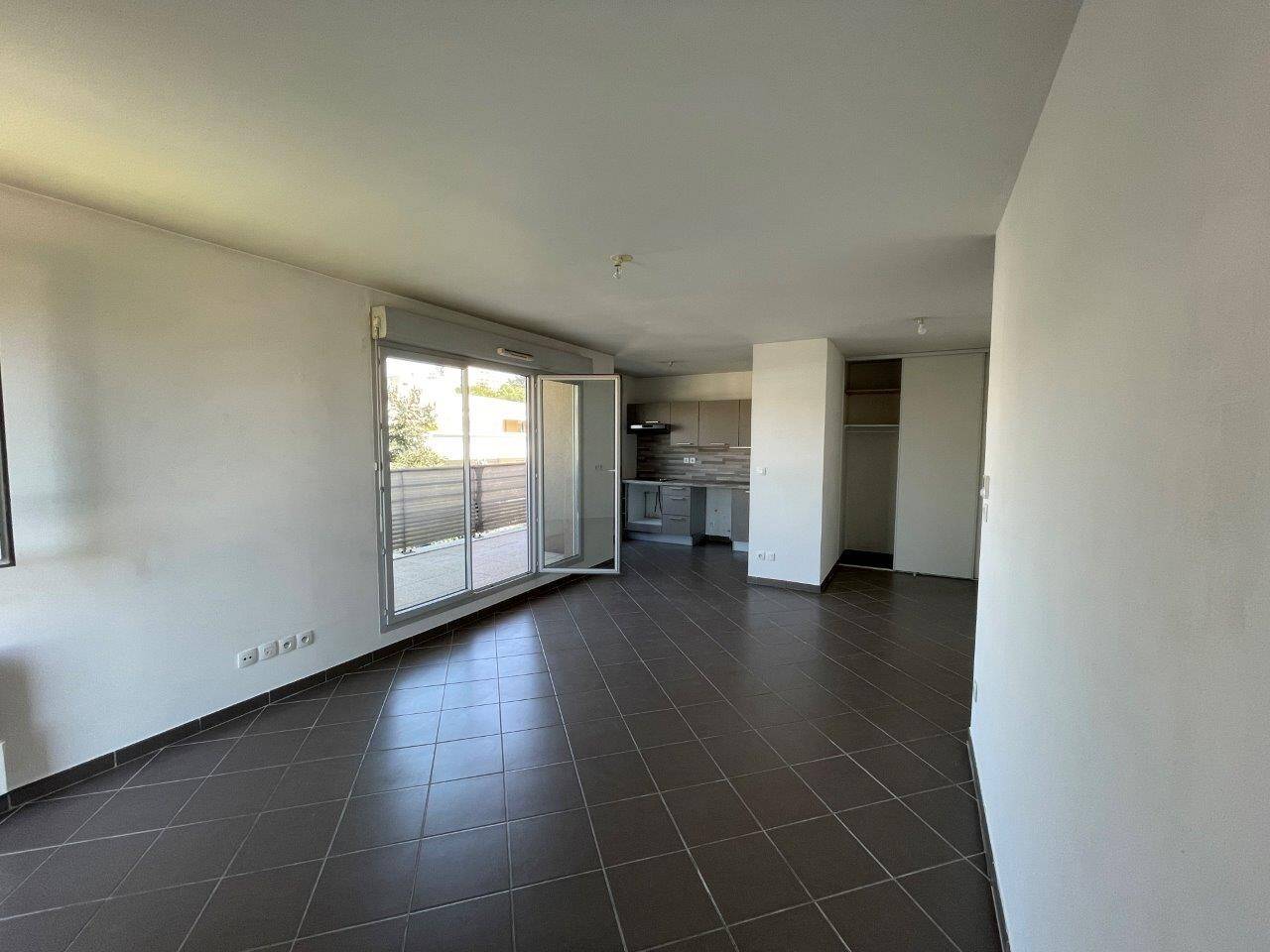 Maison à louer, 61m², TASSIN LA DEMI LUNE