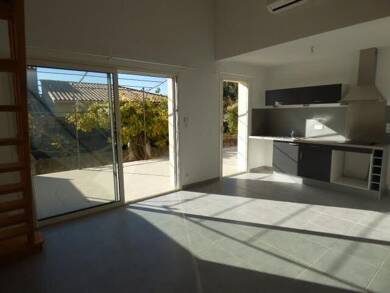 Maison à louer 969 € 4 pièces 3 chambres 78 m² disponible à partir du 13/09/2025 Lédenon 30210