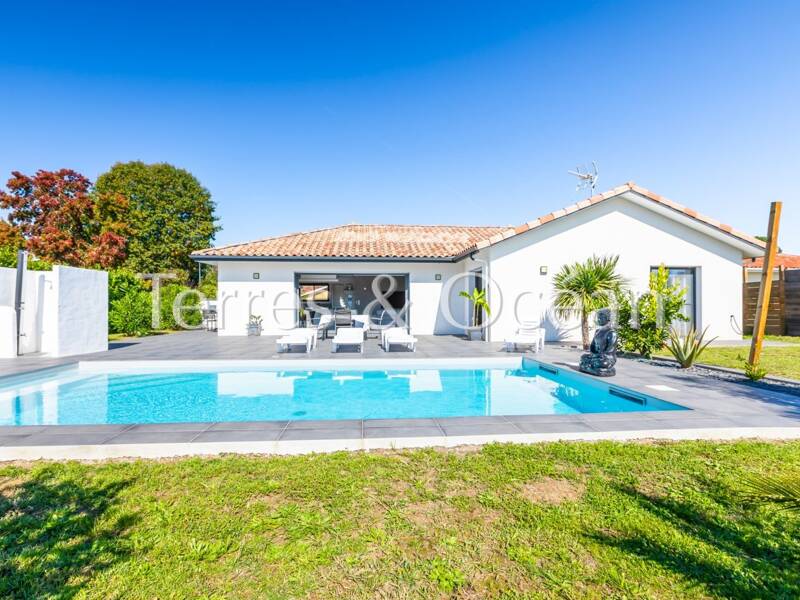Maison à vendre, 134m², PEYREHORADE