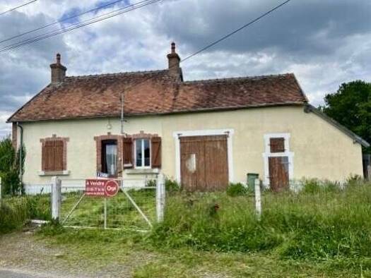 Maison de plain-pied à vendre 64 000 € 3 pièces 2 chambres 57 m² 1 263 m² de terrain La Nocle-Maulaix 58250