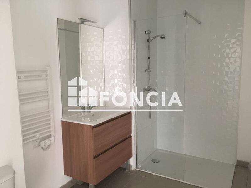 Maison à louer, 34m², NIMES