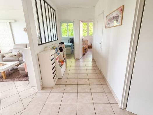 Appartement à vendre 189 000 € 4 pièces 3 chambres 73 m² Étage 2/4 Beynes 78650