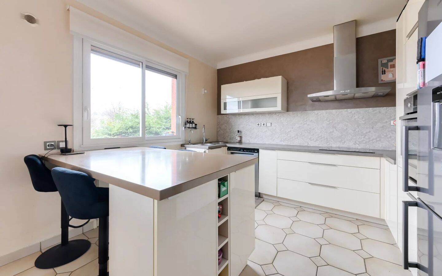 Maison à vendre, 227m², SAINTE CONSORCE