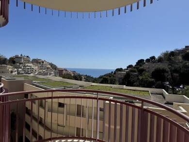 Appartement à vendre 273 000 € 1 pièce 42 m² 1er étage Nice 06000
