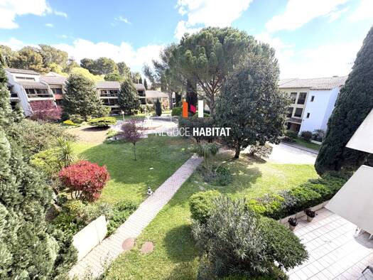 Duplex à vendre 285 000 € 5 pièces 3 chambres 86,1 m² Étage 2/3 Nîmes 30900