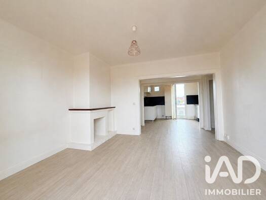 Appartement à vendre 125 000 € 4 pièces 3 chambres 69,2 m² Étage 3/3 Saint Pierre Dax 40100