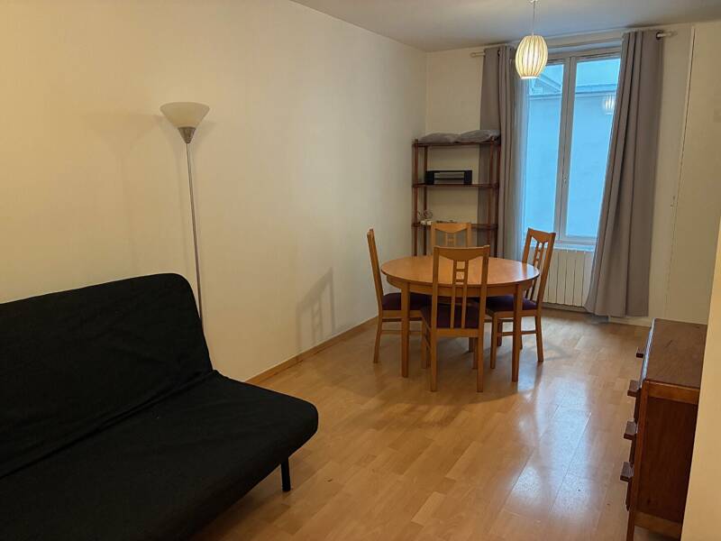 Maison à louer, 23m², PARIS 17E