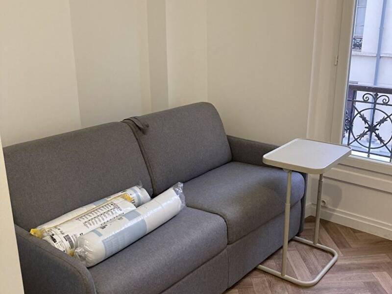 Maison à louer, 12m², LEVALLOIS PERRET