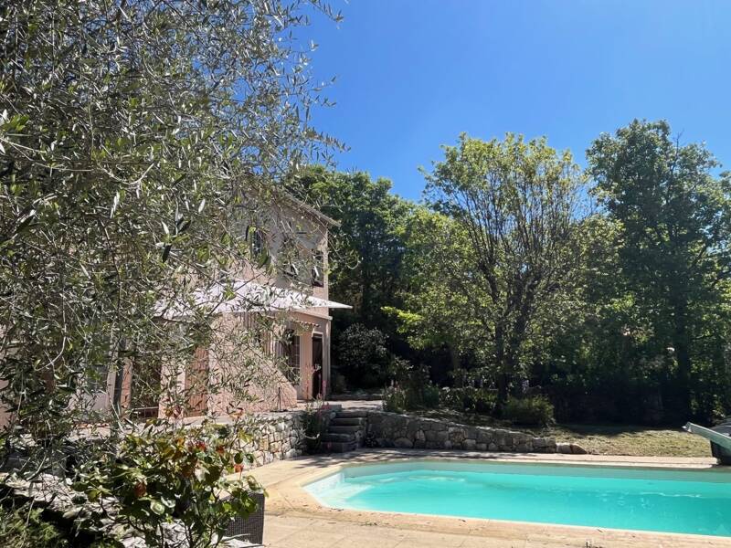 Maison à vendre, 138m², SAINT VALLIER DE THIEY