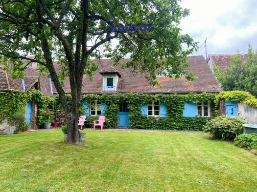 Maison à vendre 294 000 € 5 pièces 4 chambres 133 m² 593 m² de terrain Dreux 28100