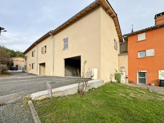 Duplex à vendre 155 000 € 3 pièces 2 chambres 108 m² Étage 1/1 Sainte-Euphémie 01600