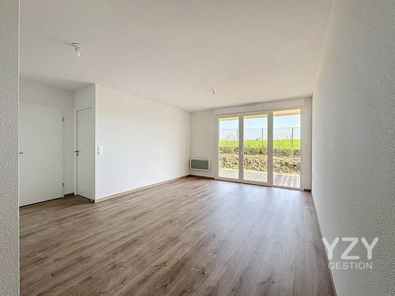 Maison à louer, 62m², GRATENTOUR