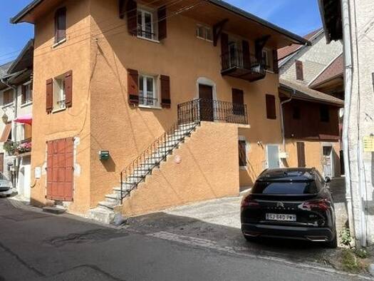 Appartement à vendre 199 000 € 4 pièces 3 chambres 70 m² Étage 1/3 Peripherie Faverges-Seythenex 74210