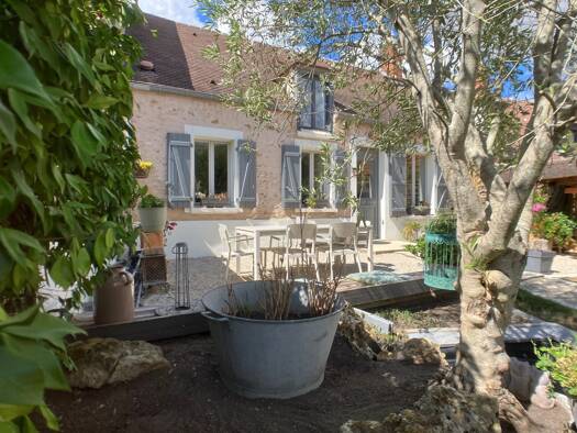 Maison à vendre 300 000 € 4 pièces 2 chambres 77 m² 296 m² de terrain Bullion 78830