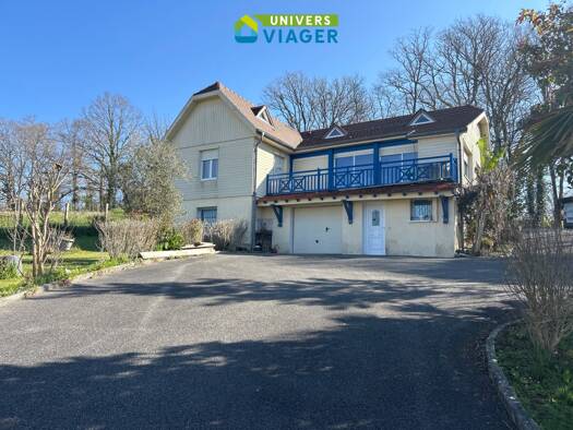 Maison en viager occupé Bouquet 122 400 € 4 pièces 3 chambres 104,2 m² Salies-de-Béarn 64270