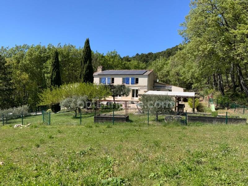 Maison à vendre, 325m², MONTFURON