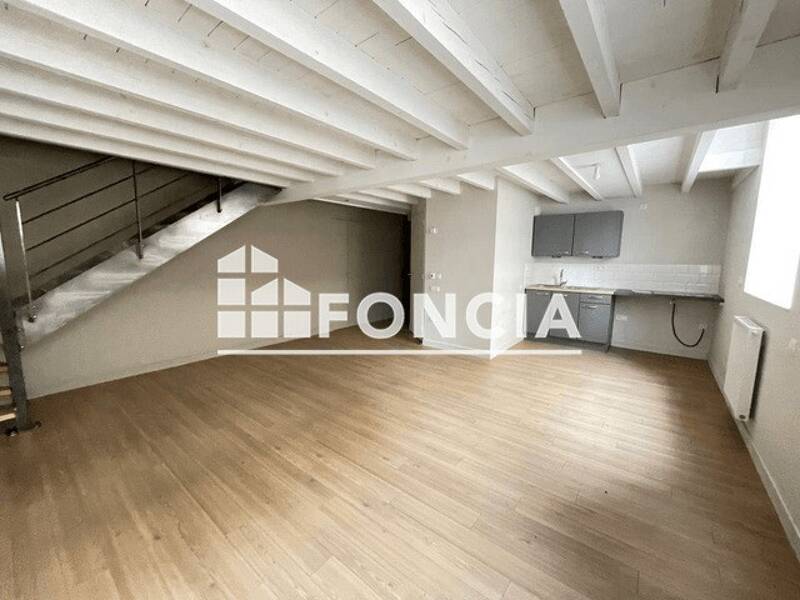 Maison à louer, 74m², SAINT ETIENNE