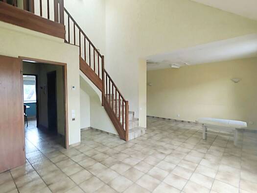 Duplex à vendre 55 500 € 5 pièces 3 chambres 114 m² 2ème étage La Carriere Saint-Avold 57500