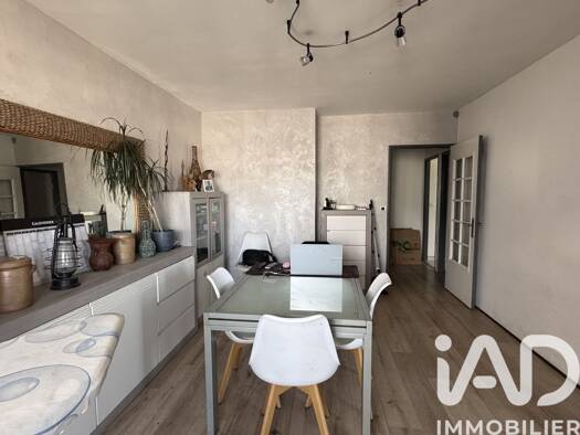 Appartement à vendre 164 000 € 5 pièces 3 chambres 88 m² Étage 4/4 Les Cinéastes Épinay-sous-Sénart 91860