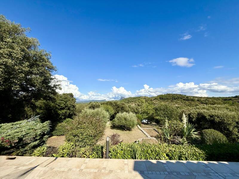 Maison à vendre, 210m², SAINT MARTIN DE LONDRES