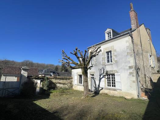 Maison à vendre 262 500 € 8 pièces 4 chambres 153 m² 1 875 m² de terrain St Ouen les Vignes 37530