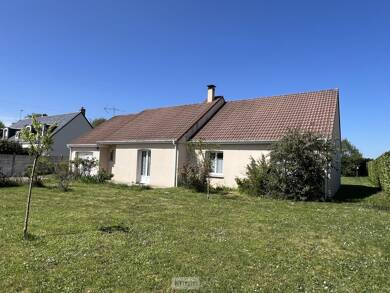 Maison de plain-pied à vendre 199 280 € 6 pièces 4 chambres 129,5 m² 1 430 m² de terrain Binas 41240