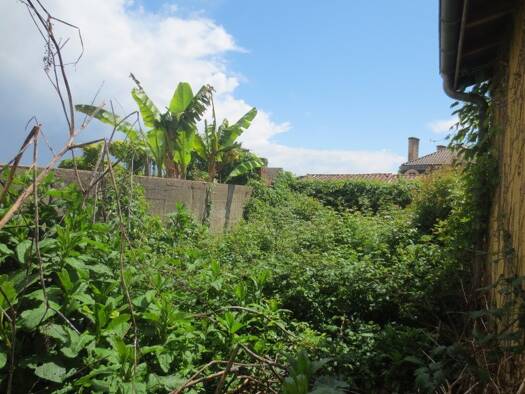 Maison de plain-pied à vendre 39 500 € 5 pièces 2 chambres 175 m² 80 m² de terrain Clairac 47320