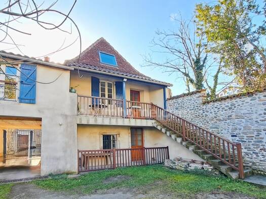Immeuble à vendre 314 000 € 194 m² Sauveterre-de-Béarn 64390