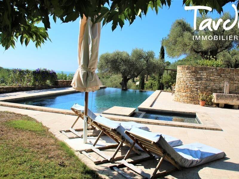 Maison à vendre, 300m², LA CIOTAT