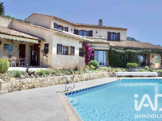 Maison à vendre 1 190 000 € 8 pièces 5 chambres 265 m² 6 280 m² de terrain Cabris 06530