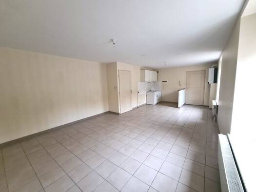 Appartement à louer 570 € 3 pièces 2 chambres 69 m² RDC/2 Chancenay 52100