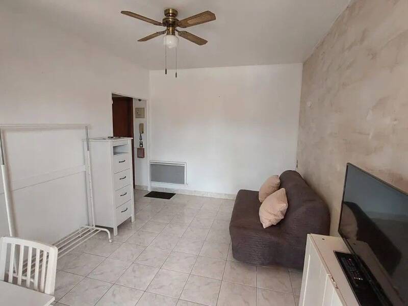 Maison à louer, 24m², MARSEILLE 11E