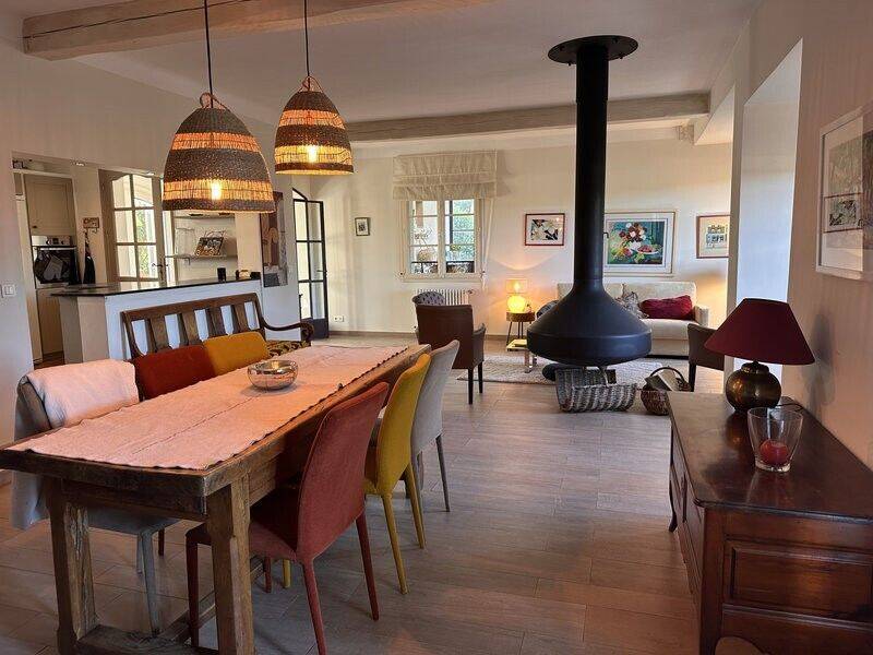 Maison à louer, 167m², VENTABREN