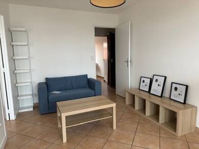 Appartement à louer 680 € 3 pièces 2 chambres 53 m² 8 étages Charlier Écully 69130