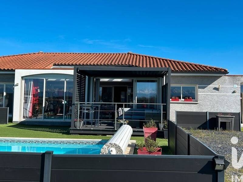 Maison à vendre, 186m², LAGARDE