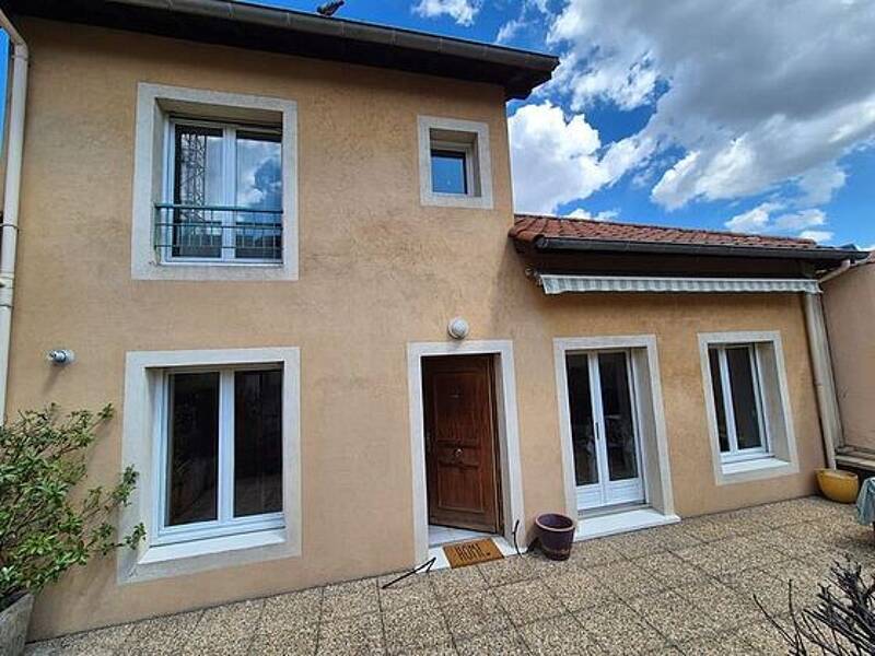 Maison à louer, 110m², LYON 8E