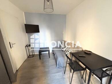 Appartement à louer 360 € 1 pièce 15,8 m² RDC Ville-Basse Montélimar 26200