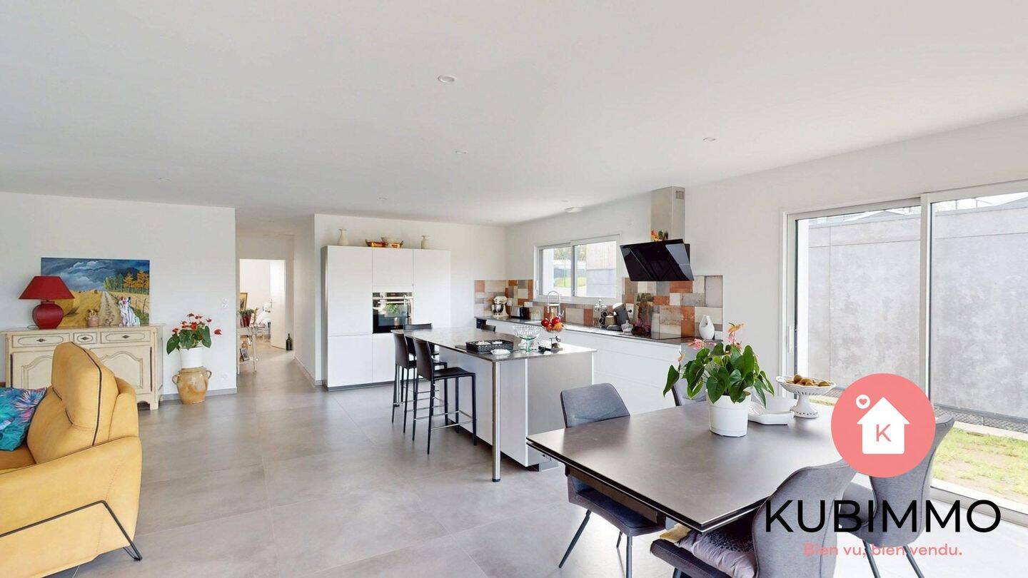Maison à vendre, 120m², SAINT VINCENT SUR JARD